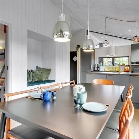 Sinna - From The Sea By Interhome Hals